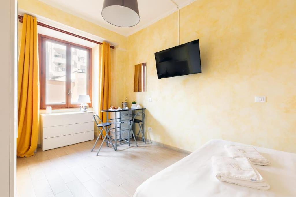 Private Suite In A Guest House With Private Bathroom N3 Rome Buitenkant foto